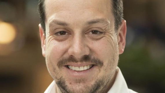 Portretfoto van Peter Beuving