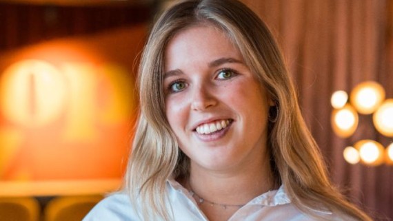 Portretfoto van Claudia