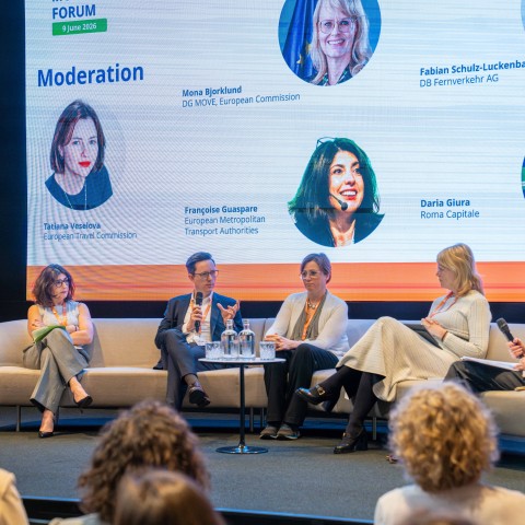 Sprekers tijdens het European Sustainable Tourism Mobility Forum