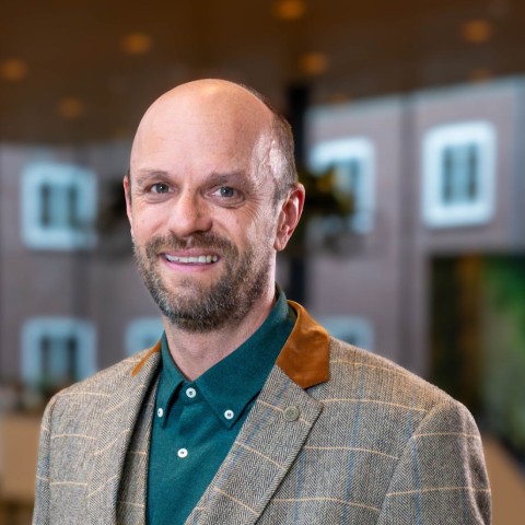 Portretfoto van Jörn Fricke