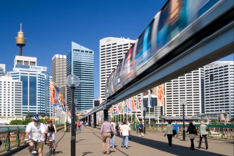 Verkeer in een stedelijke leefomgeving die je bestudeert tijdens de bachelor Built Environment hbo