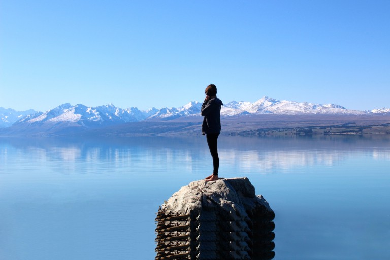 Tourist destination: statue by the sea