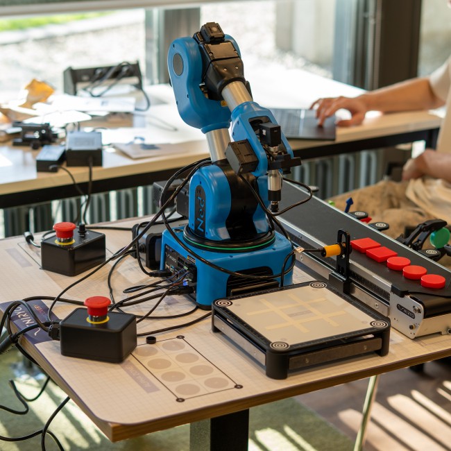 Apparaten in de BUas AI Makerspace