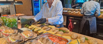 Lunch in de BUas kantine